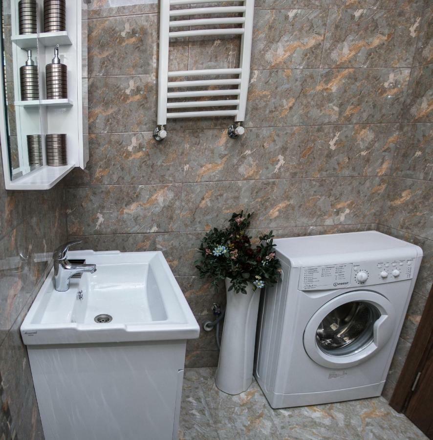 Natia'S Apartment On Dadiani St. 1 Tbilisi Exteriör bild